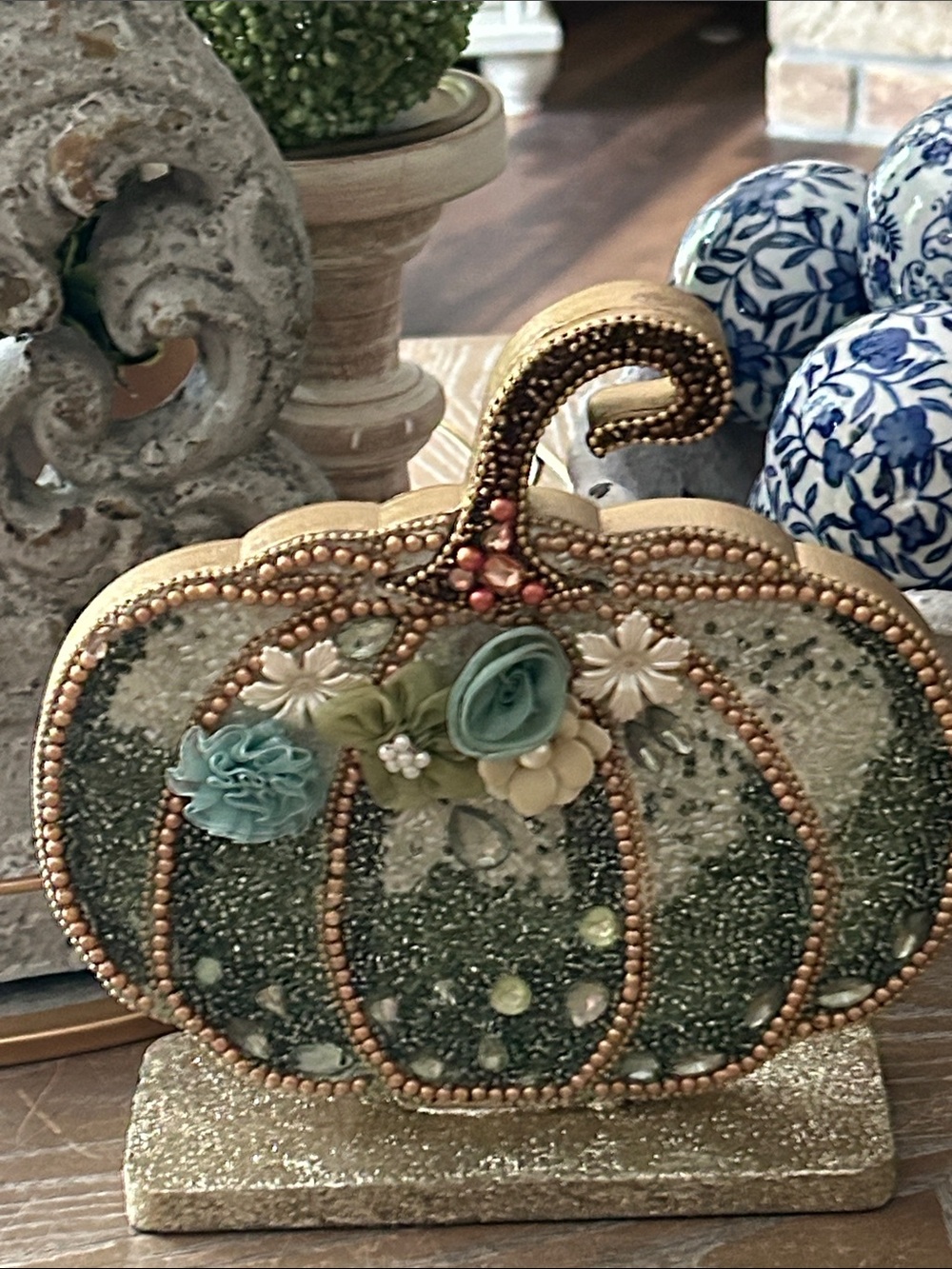 NEW! Shabby Chic Beaded Floral Fall Harvest Autumn Pumpkin - Picture 4 of 5